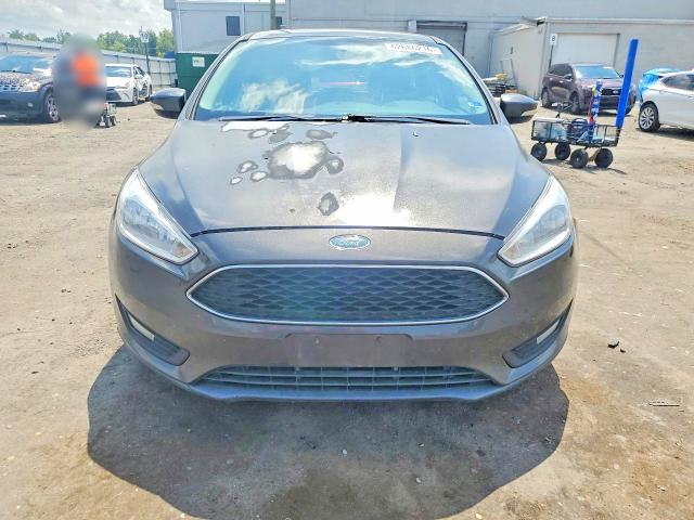 Photo 5 from auction – 2015 FORD FOCUS with VIN 1FADP3K28FL273567