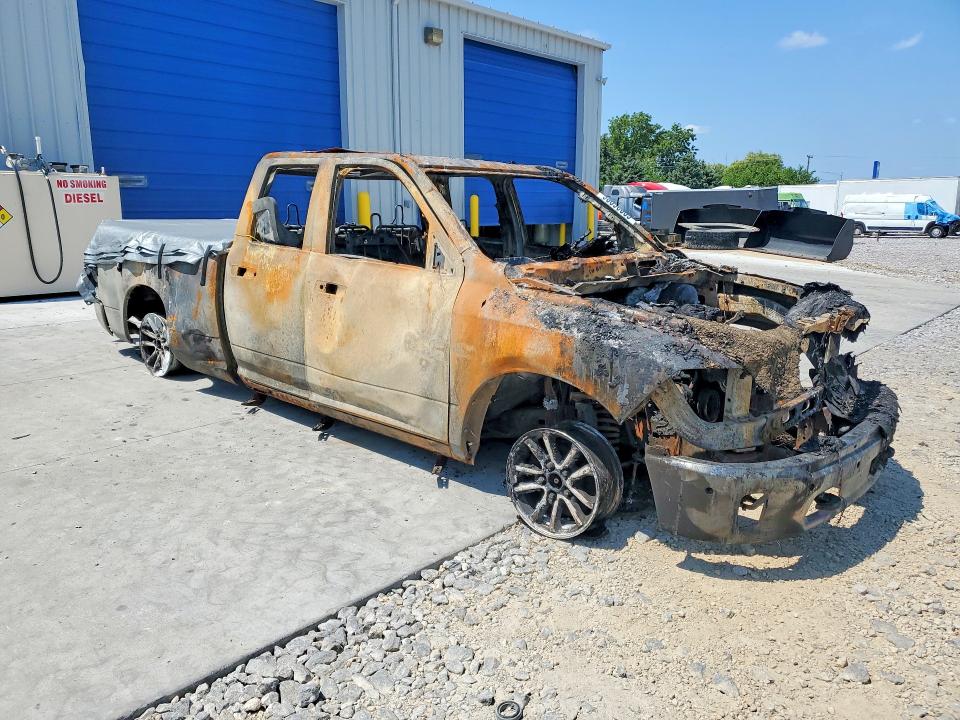 Photo 4 from auction – 2014 RAM 1500 with VIN 1C6RR7JT1ES472399
