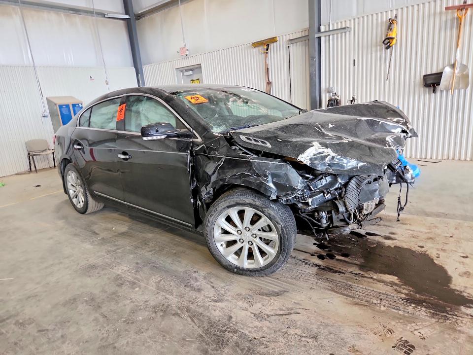 Photo 4 from auction – 2015 BUICK LACROSSE with VIN 1G4GB5G38FF162692