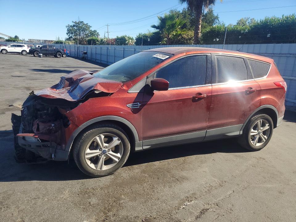 FORD ESCAPE 2014 with VIN 1FMCU0GX4EUA93976 - Photo from auction