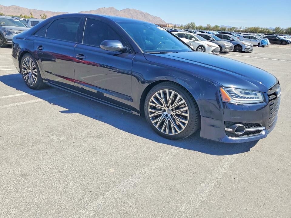 Photo 4 from auction – 2017 AUDI A8 with VIN WAU43AFD2HN005091