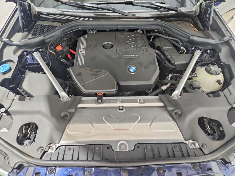 Photo 12 from auction – 2025 BMW X4 with VIN 5UX33DT05S9019339