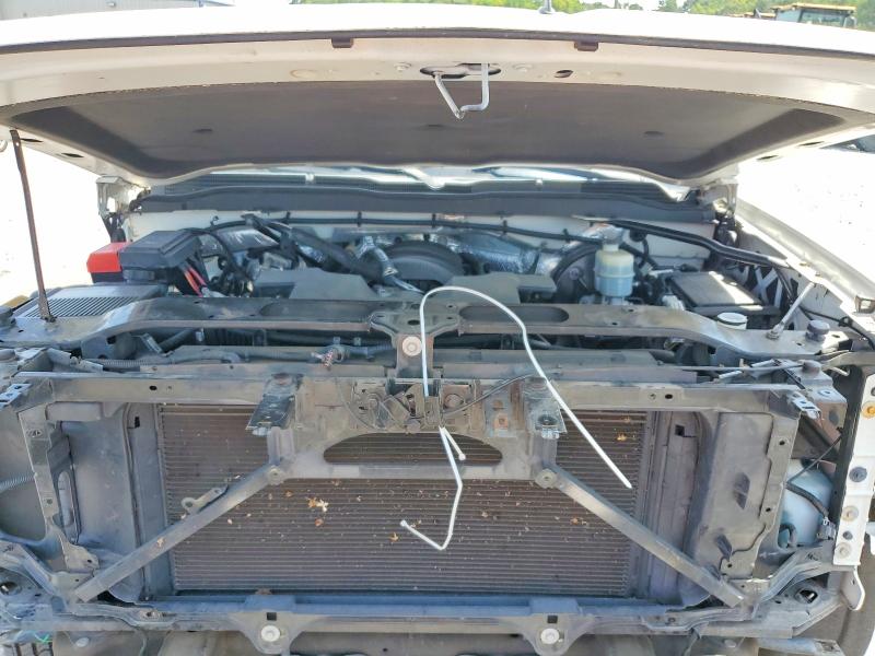 Photo 11 from auction – 2015 CHEVROLET SILVERADO with VIN 3GCUKREC6FG189034