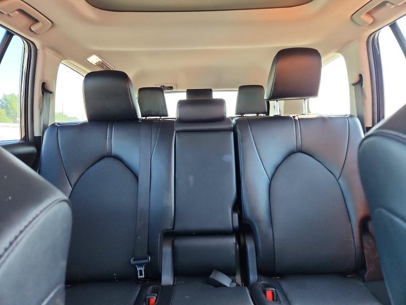 Photo 10 from auction – 2024 TOYOTA GRAND HIGHLANDER with VIN 5TDAAAA57RS003554