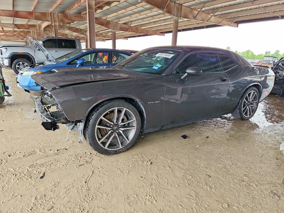 DODGE CHALLENGER 2022 with VIN 2C3CDZBT6NH207321 - Photo from auction