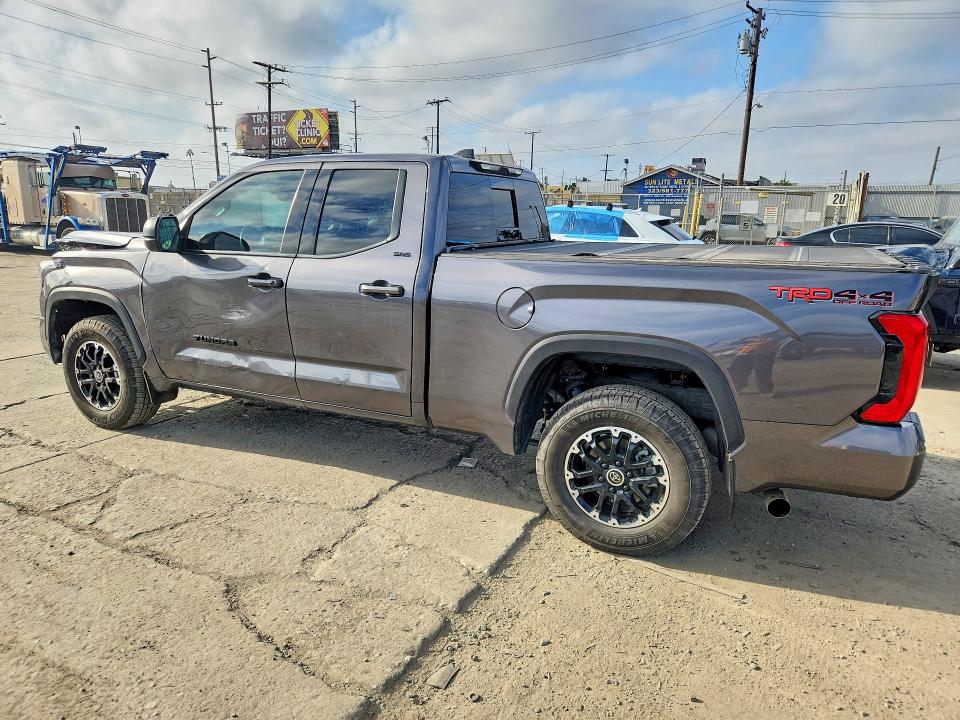 Photo 2 from auction – 2023 TOYOTA TUNDRA with VIN 5TFLA5DA7PX128392