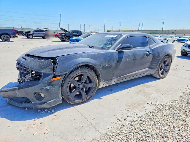 CHEVROLET CAMARO 2013 with VIN 2G1FT1EWXD9243632 - Photo from auction