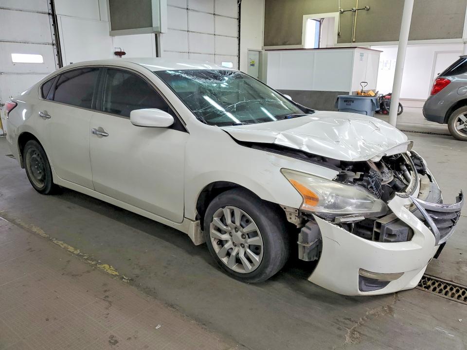 Photo 4 from auction – 2015 NISSAN ALTIMA with VIN 1N4AL3AP6FC234357