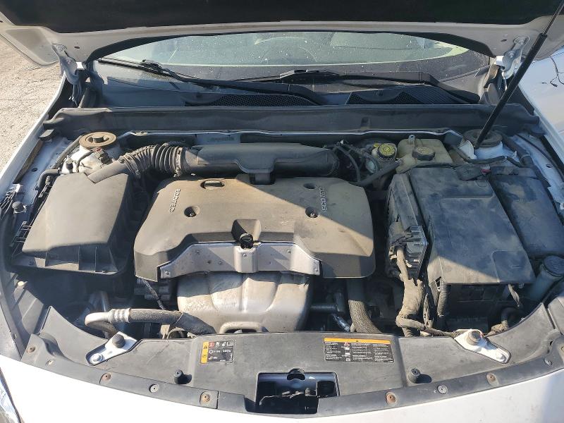 Photo 11 from auction – 2015 CHEVROLET MALIBU with VIN 1G11C5SL0FU129768
