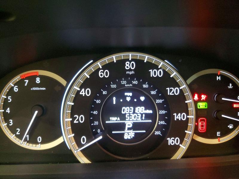 Photo 9 from auction – 2015 HONDA ACCORD with VIN 1HGCR3F8XFA019032