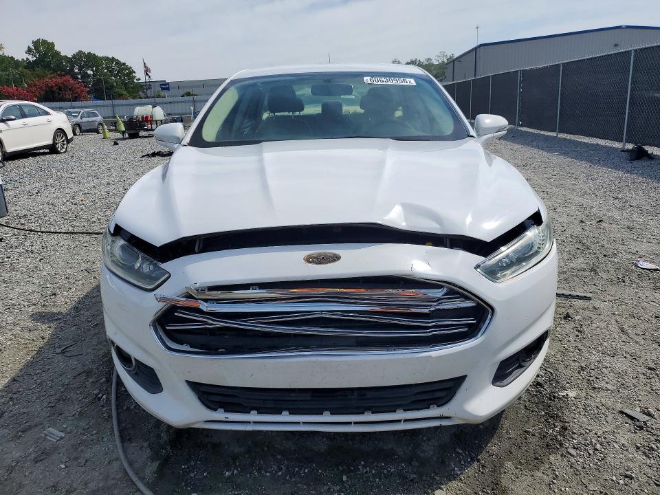 Photo 5 from auction – 2016 FORD FUSION with VIN 3FA6P0LU1GR387873