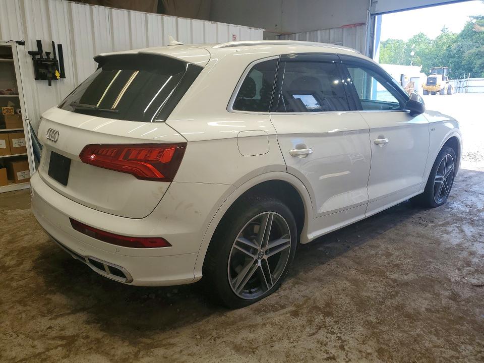 Photo 3 from auction – 2018 AUDI SQ5 with VIN WA1A4AFY9J2008710