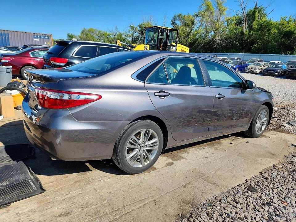 Photo 3 from auction – 2016 TOYOTA CAMRY with VIN 4T1BF1FK0GU119297