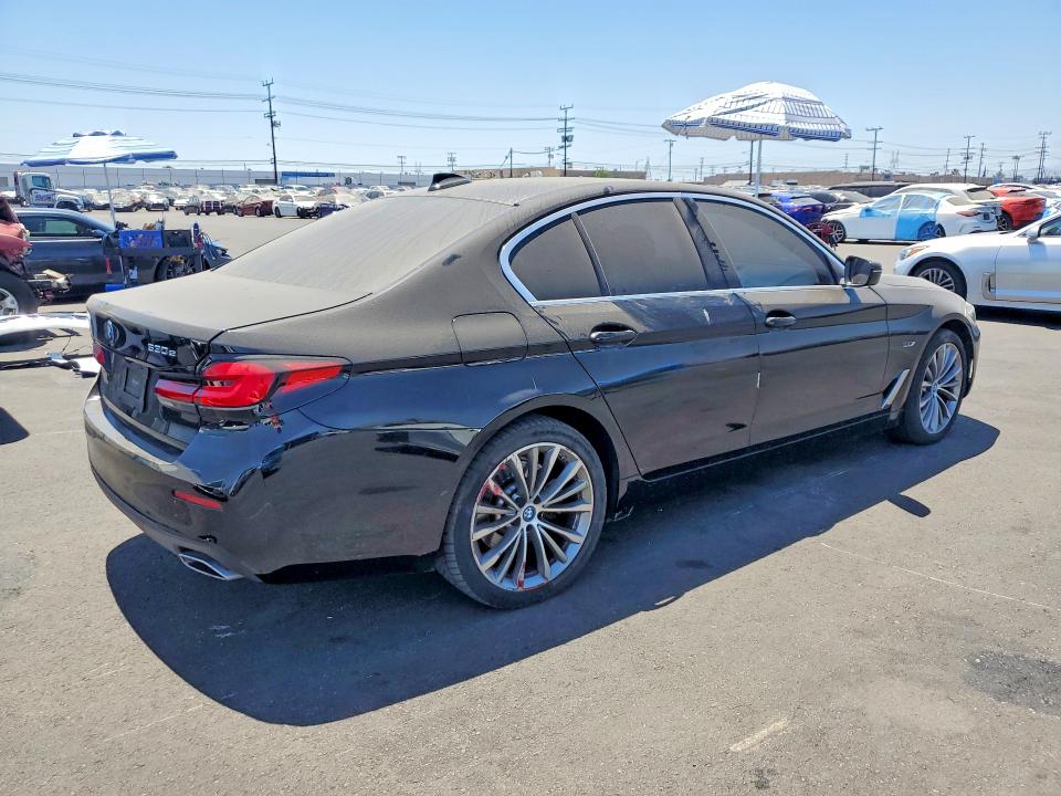 Снимка 3 от търг – 2023 BMW 530E с VIN WBA13AG00PCN00351