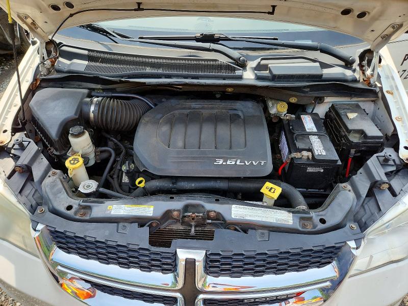 Photo 12 from auction – 2011 DODGE GRAND CARAVAN with VIN 2D4RN4DG5BR731879