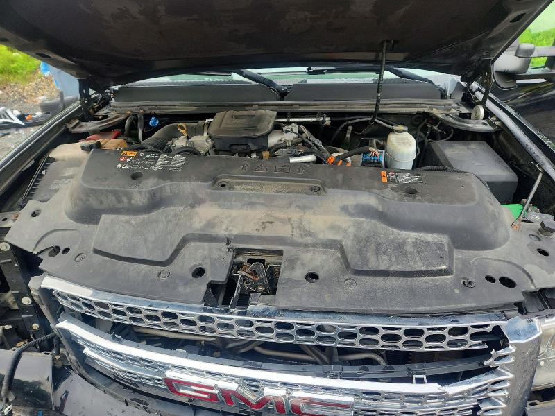Photo 11 from auction – 2012 GMC SIERRA with VIN 1GT125E82CF167651