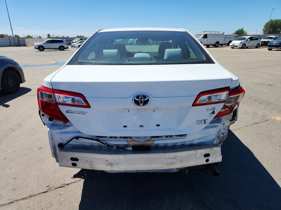Photo 6 from auction – 2014 TOYOTA CAMRY with VIN 4T1BD1FK7EU103374