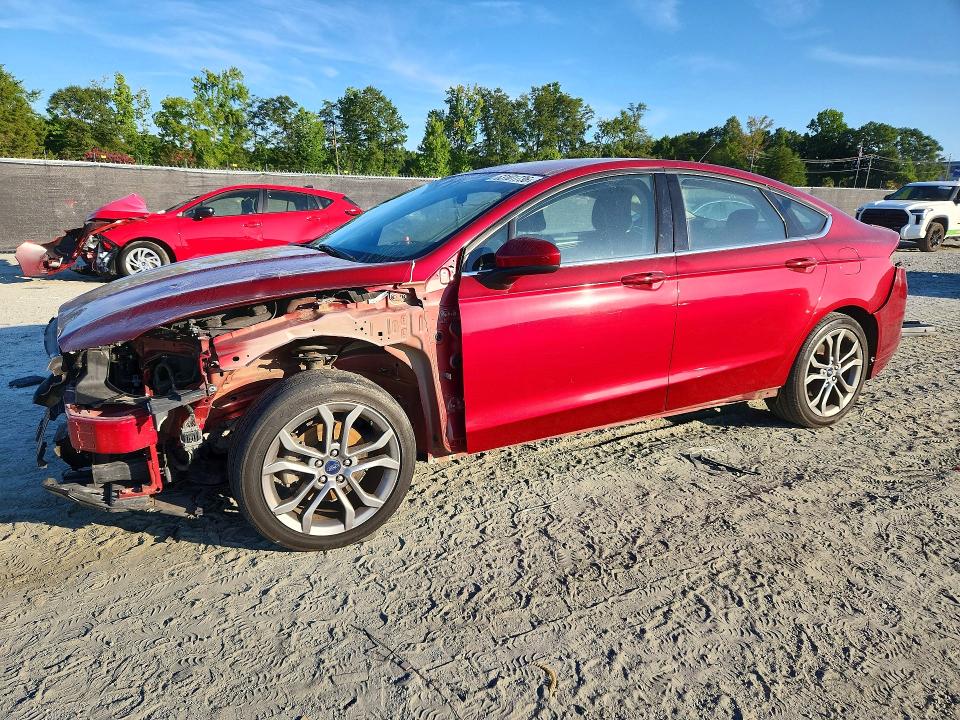 FORD FUSION 2017 with VIN 3FA6P0G73HR137380 - Photo from auction
