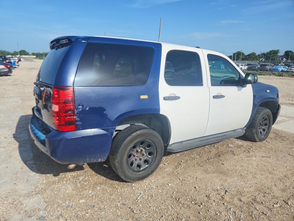 Photo 3 from auction – 2014 CHEVROLET TAHOE with VIN 1GNLC2E01ER229287