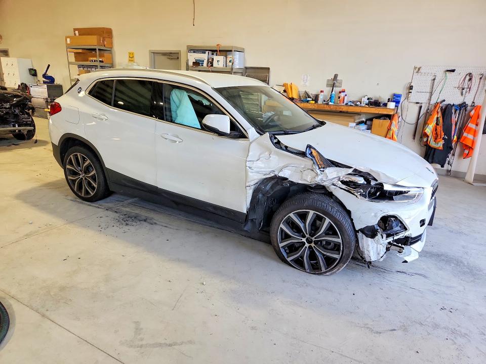 Photo 4 from auction – 2020 BMW X2 with VIN WBXYH9C01L5P47578