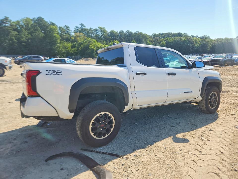Photo 3 from auction – 2024 TOYOTA TACOMA with VIN 3TMLB5JN8RM054980