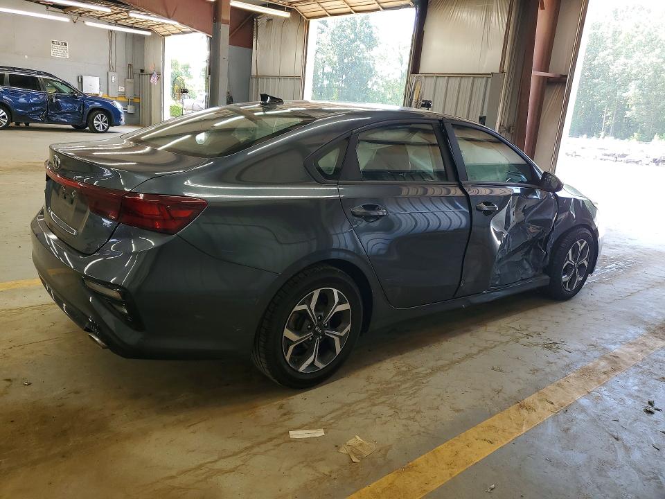 Photo 3 from auction – 2021 KIA FORTE with VIN 3KPF24AD3ME352984