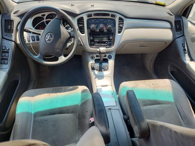 Photo 8 from auction – 2005 TOYOTA HIGHLANDER with VIN JTEEP21A250121457