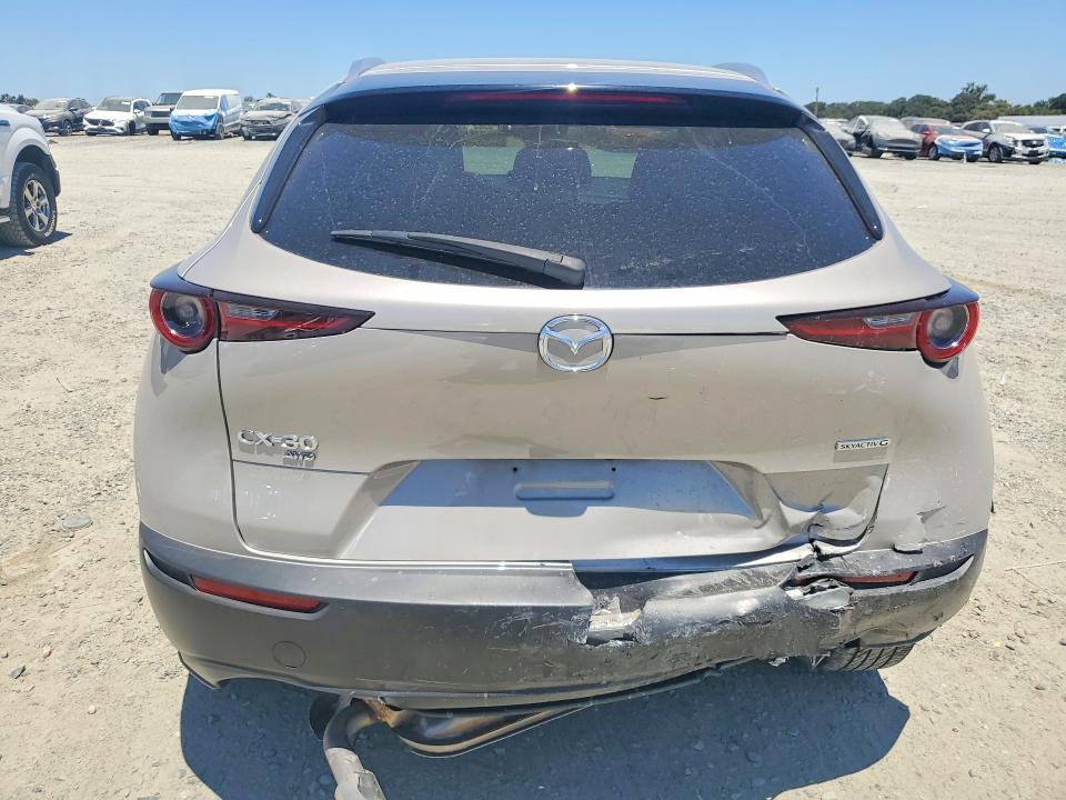 Photo 6 from auction – 2023 MAZDA CX-30 with VIN 3MVDMBBM8PM542180