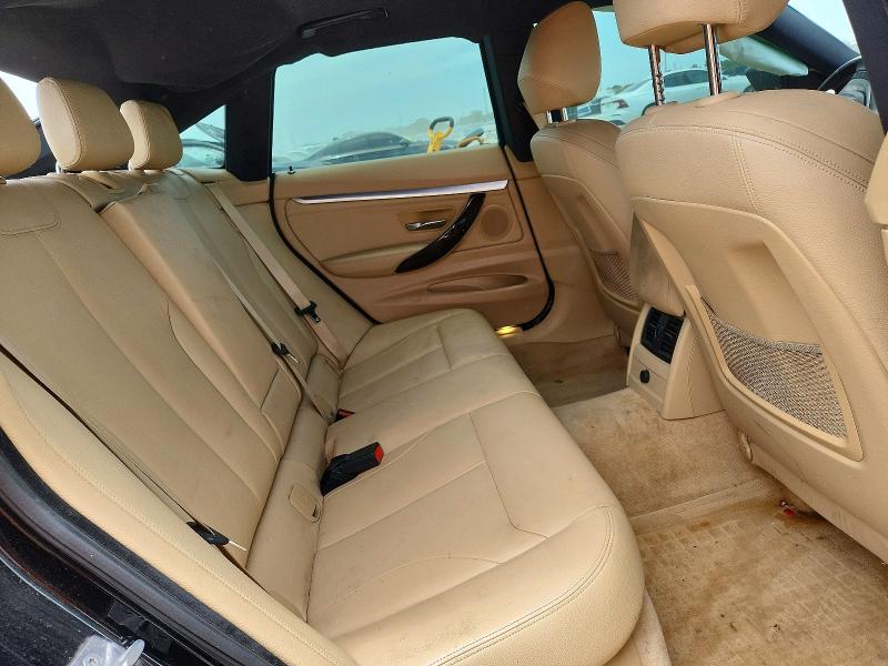 Photo 10 from auction – 2016 BMW 328 with VIN WBA8Z5C5XGG500274