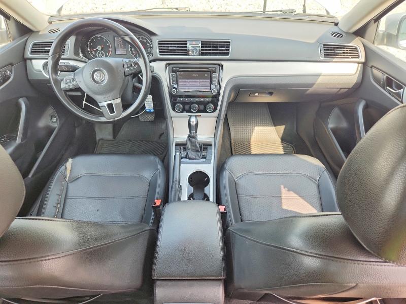 Photo 8 from auction – 2013 VOLKSWAGEN PASSAT with VIN 1VWBP7A38DC104419