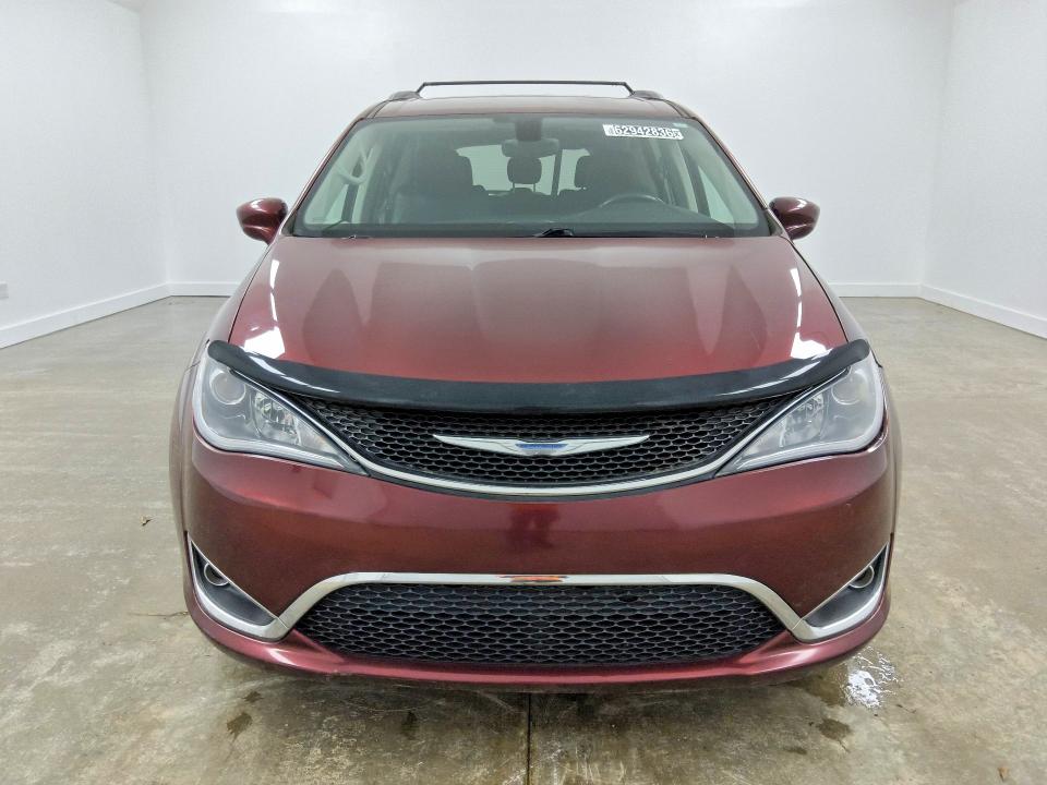 Photo 5 from auction – 2018 CHRYSLER PACIFICA with VIN 2C4RC1BG5JR277376