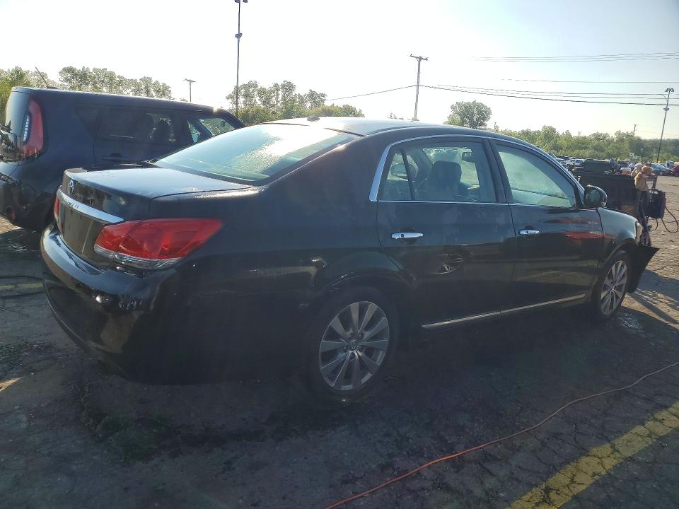 Photo 3 from auction – 2011 TOYOTA AVALON with VIN 4T1BK3DB0BU439884