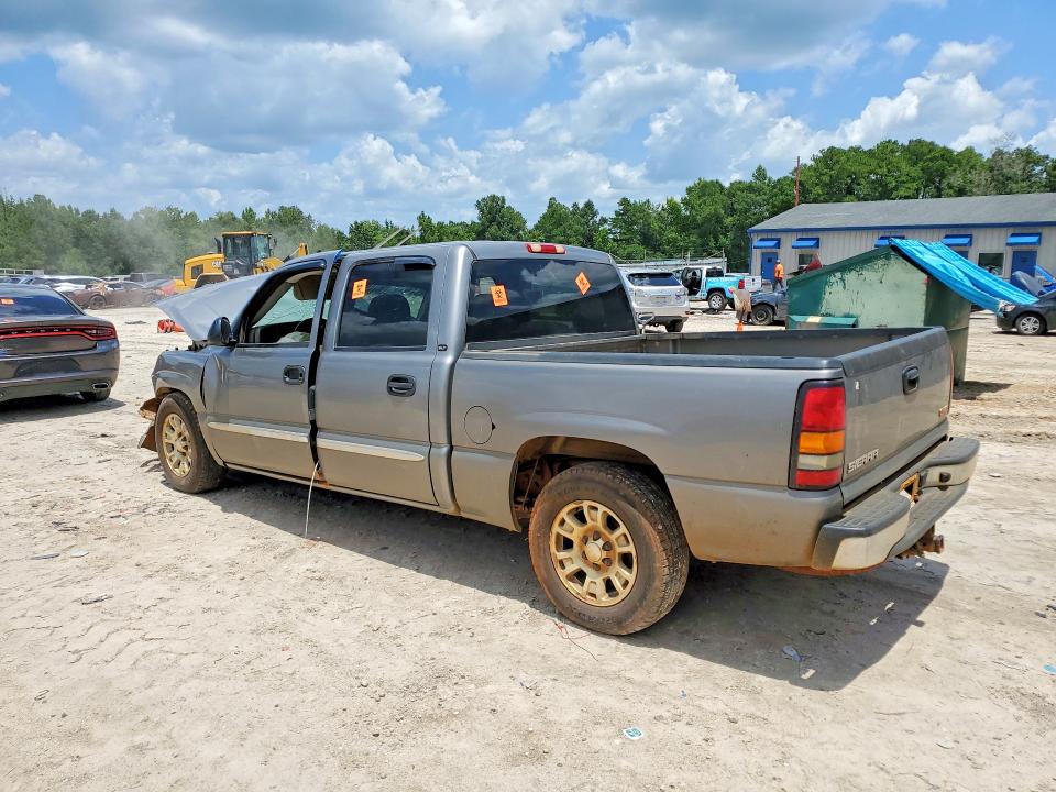 Photo 2 from auction – 2007 GMC NEW SIERRA with VIN 2GTEC13Z571105953