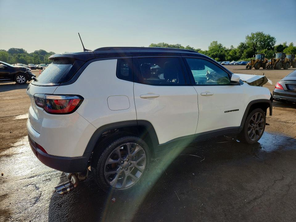 Photo 3 from auction – 2020 JEEP COMPASS with VIN 3C4NJDCB3LT155429