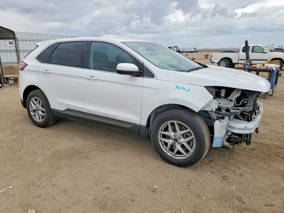 Photo 4 from auction – 2022 FORD EDGE with VIN 2FMPK4J92NBA52874