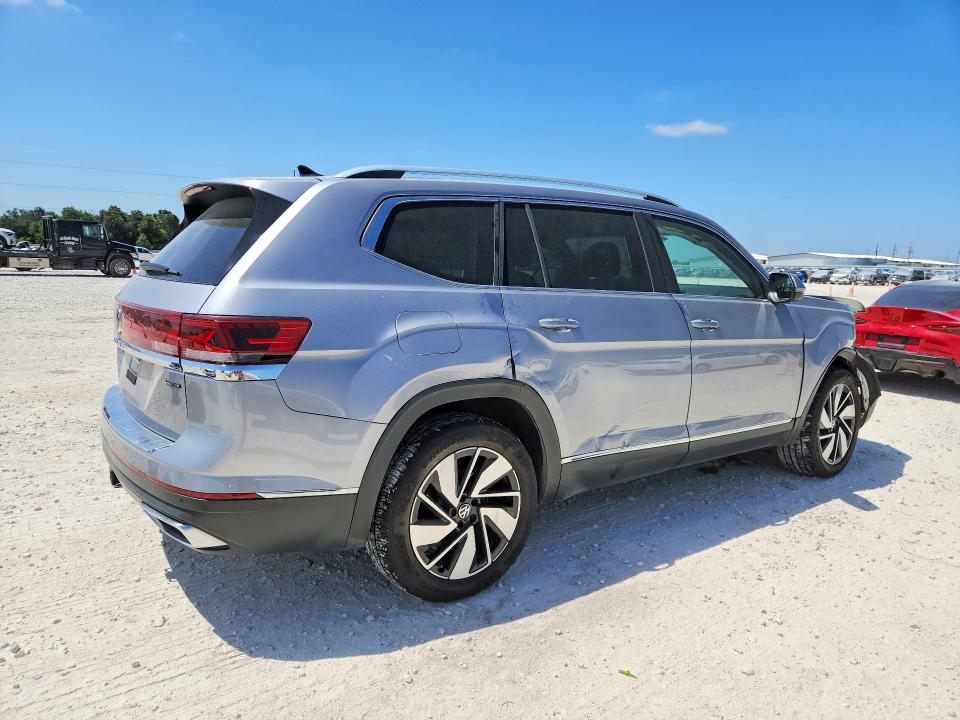 Снимка 3 от търг – 2024 VOLKSWAGEN ATLAS с VIN 1V2BR2CA2RC536358