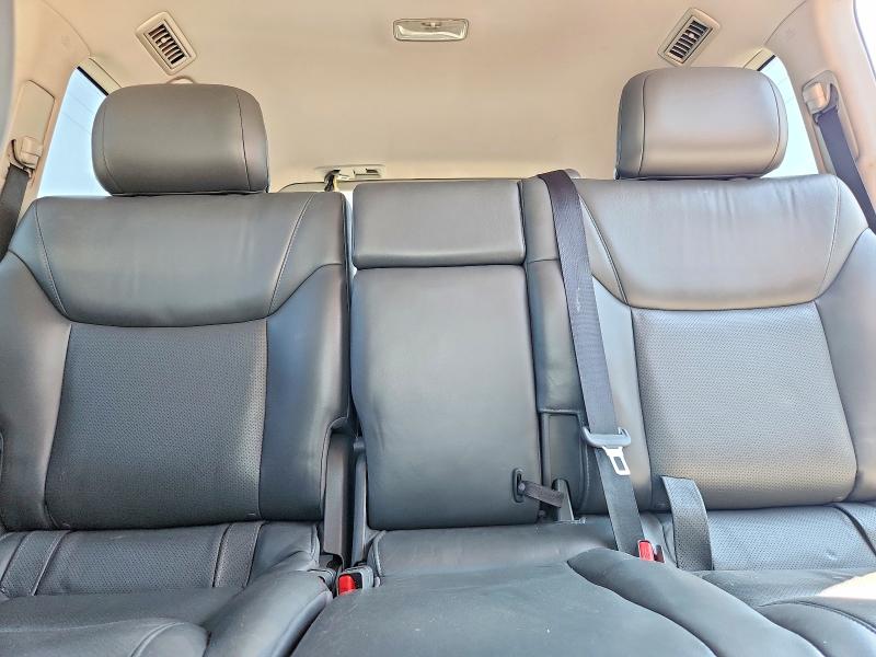 Photo 10 from auction – 2010 LEXUS LX with VIN JTJHY7AX5A4037066