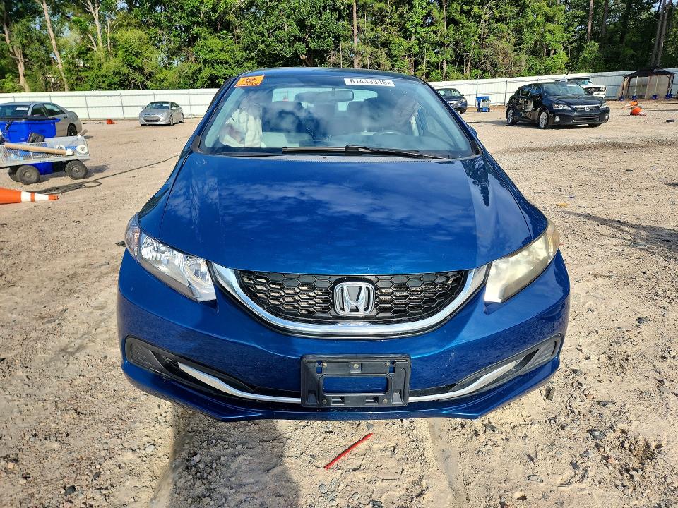 Photo 5 from auction – 2014 HONDA CIVIC with VIN 2HGFB2F52EH518750