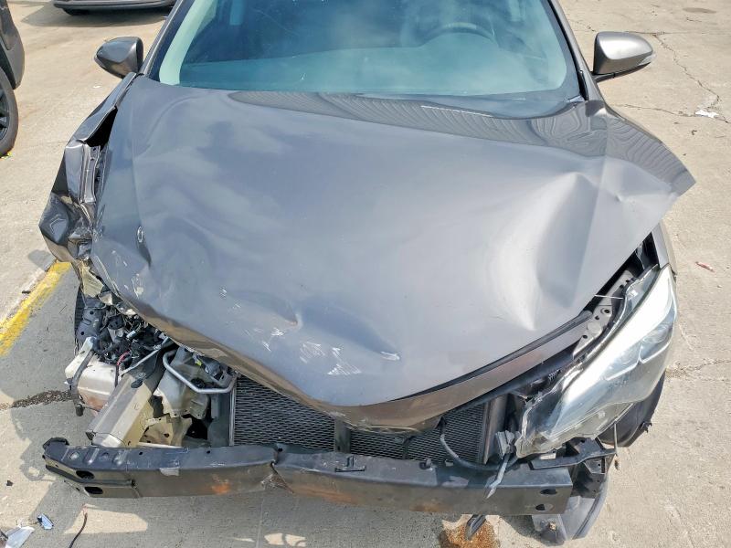 Photo 11 from auction – 2018 TOYOTA COROLLA with VIN 5YFBURHEXJP780114