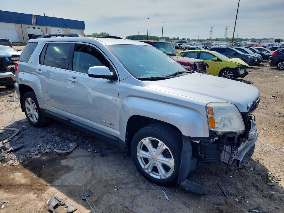 Photo 4 from auction – 2017 GMC TERRAIN with VIN 2GKALNEK5H6338066