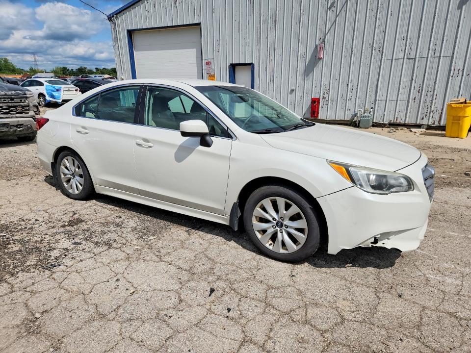 Photo 4 from auction – 2015 SUBARU LEGACY with VIN 4S3BNBC67F3040752