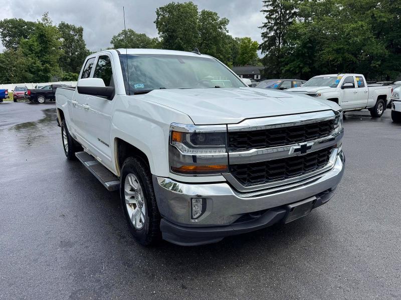Снимка 4 от търг – 2017 CHEVROLET SILVERADO с VIN 1GCVKREC5HZ351694