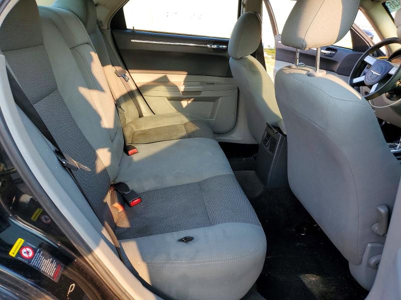 Photo 10 from auction – 2006 CHRYSLER 300 with VIN 2C3LA43R16H246463
