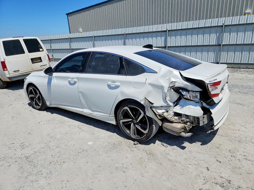 Photo 2 from auction – 2018 HONDA ACCORD with VIN 1HGCV1F35JA089521