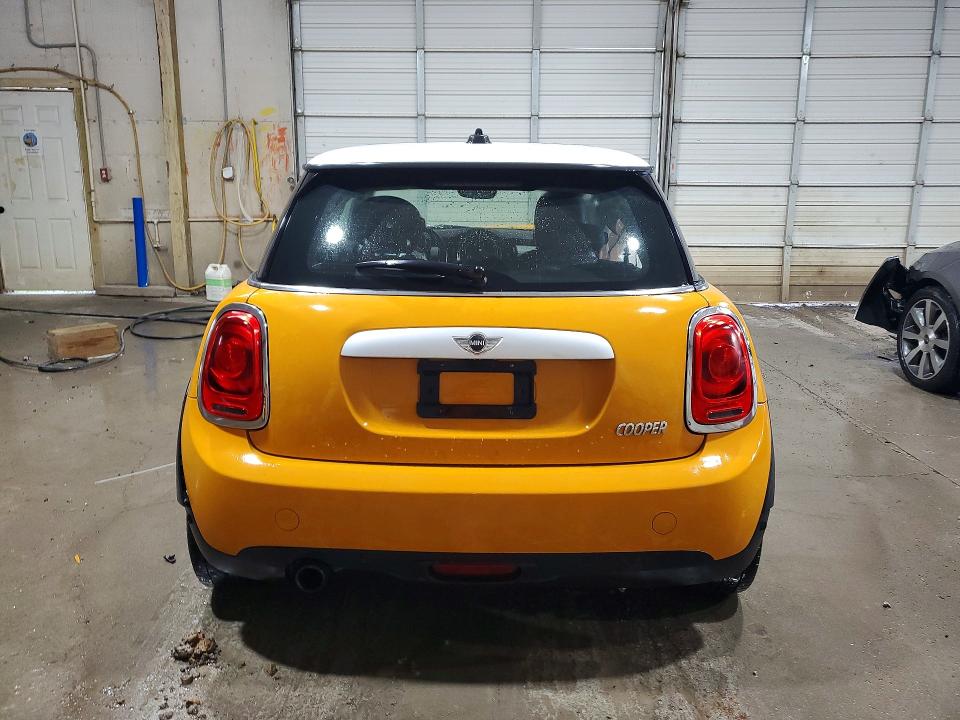 Photo 6 from auction – 2015 MINI COOPER with VIN WMWXM5C59FT939269