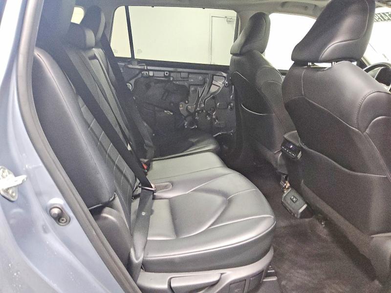 Photo 11 from auction – 2020 TOYOTA HIGHLANDER with VIN 5TDHZRBH1LS034837