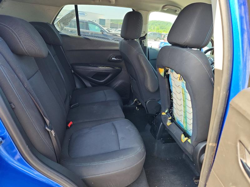 Photo 10 from auction – 2015 CHEVROLET TRAX with VIN KL7CJLSB4FB102678