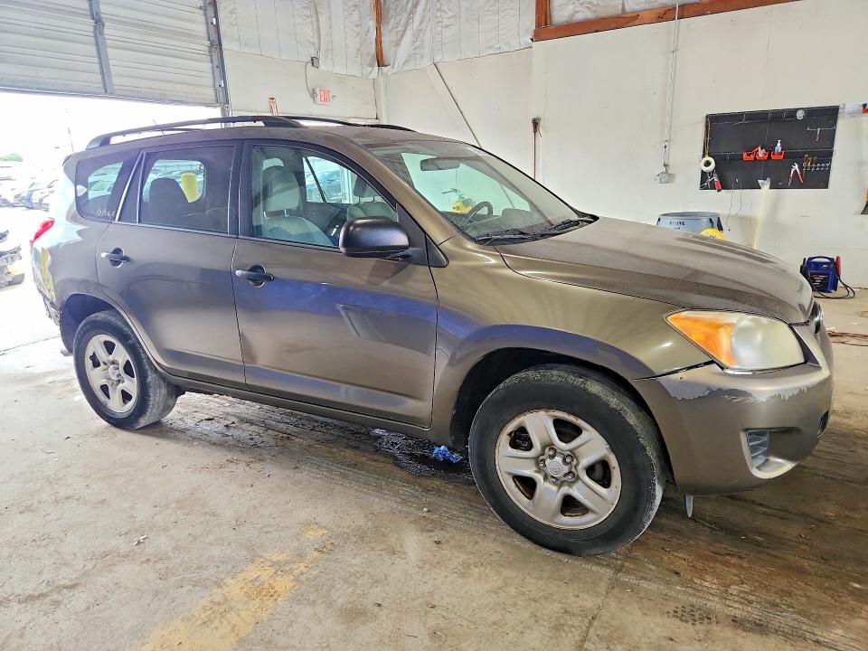 Photo 4 from auction – 2012 TOYOTA RAV4 with VIN 2T3BF4DV3CW213206