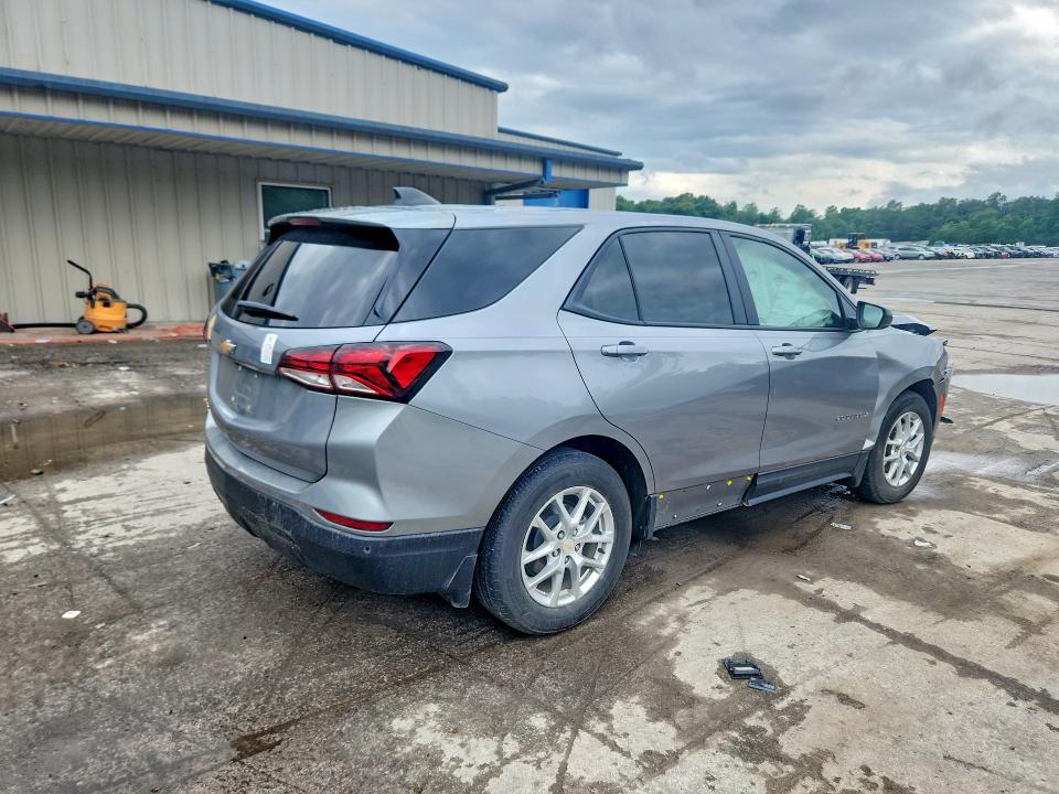 Photo 3 from auction – 2024 CHEVROLET EQUINOX with VIN 3GNAXHEG4RL111985