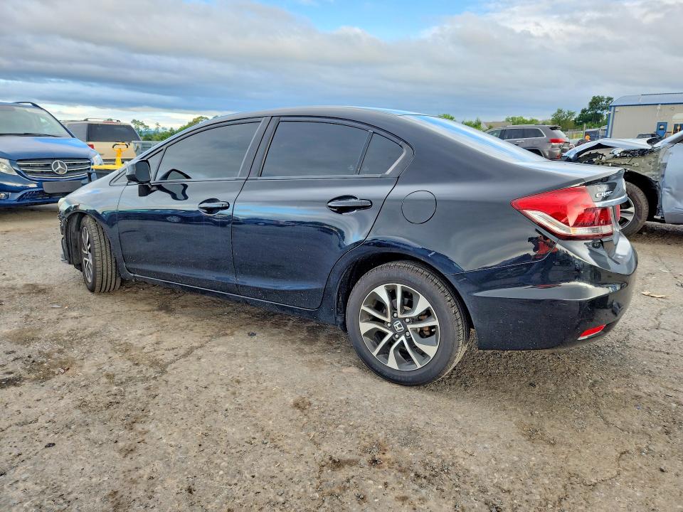 Foto 2 de la subasta – 2013 HONDA CIVIC con VIN 19XFB2F93DE279480
